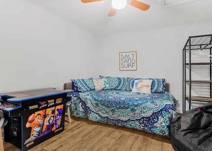 The Blue Mermaid Walk To Beach! Dog Friendly Heated Pool Fire Pit 2kingste